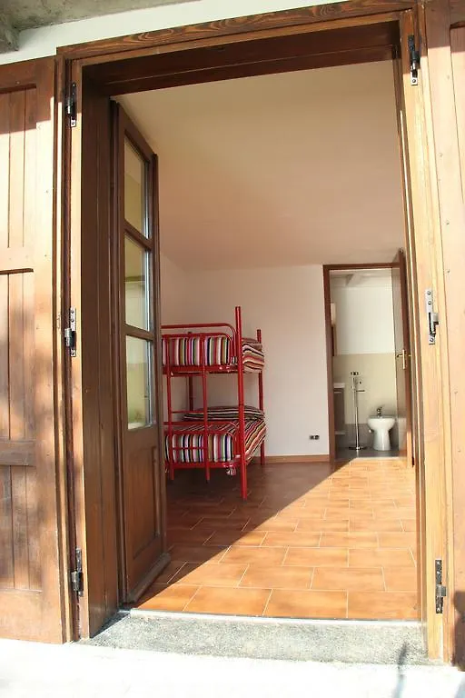 Casa Vacanze Calatorre Holiday home Bellano Italy