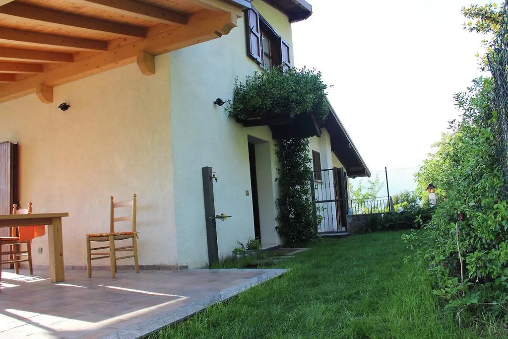 Casa Vacanze Calatorre Holiday home Bellano